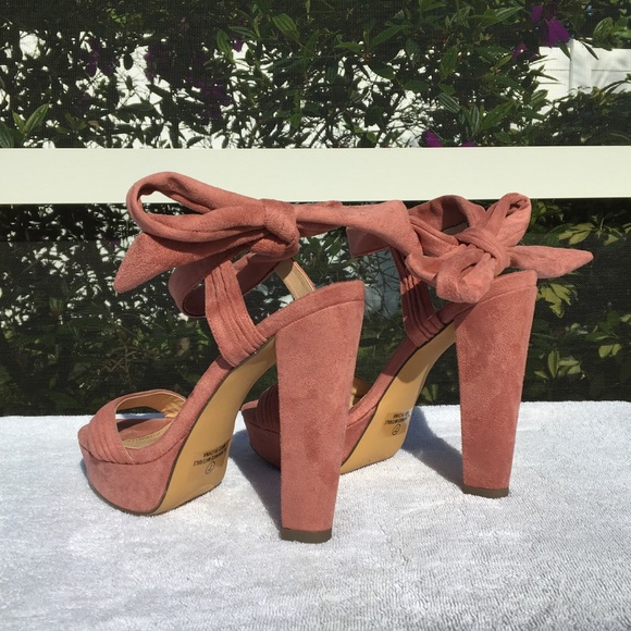 Liliana Pink High Heels - Picture 4 of 8